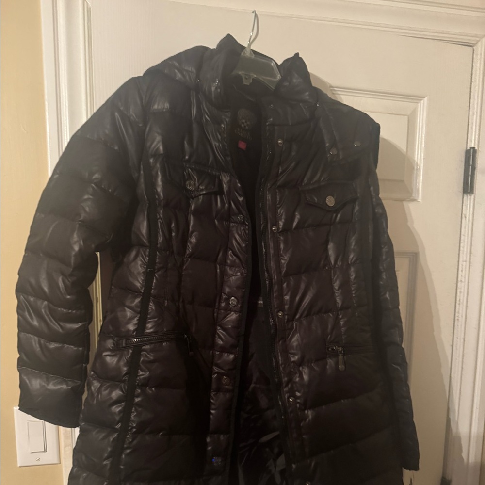 New with tagsVince Camuto Women's Black-hooded  Puffer Coat